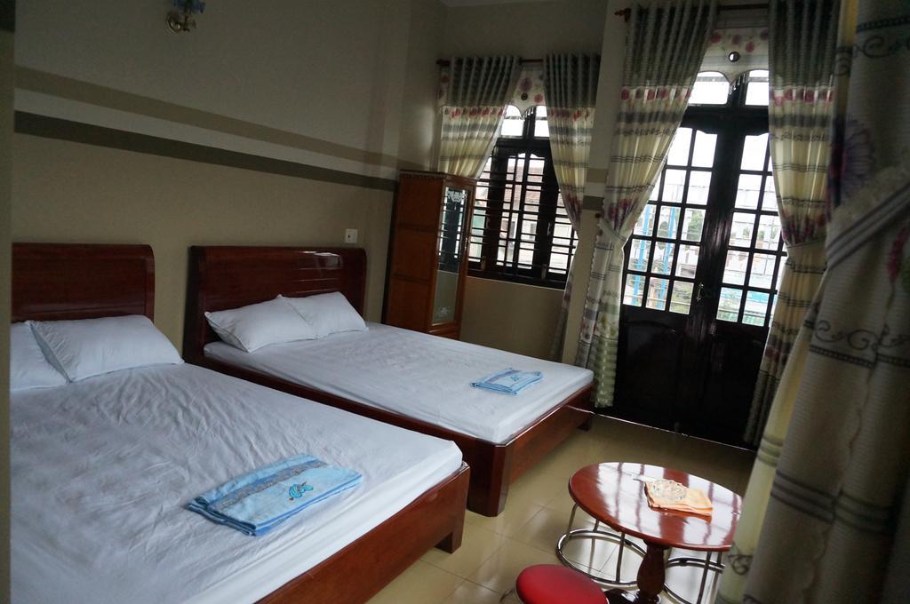 Thanh Lich Guesthouse Quang Ngai Esterno foto